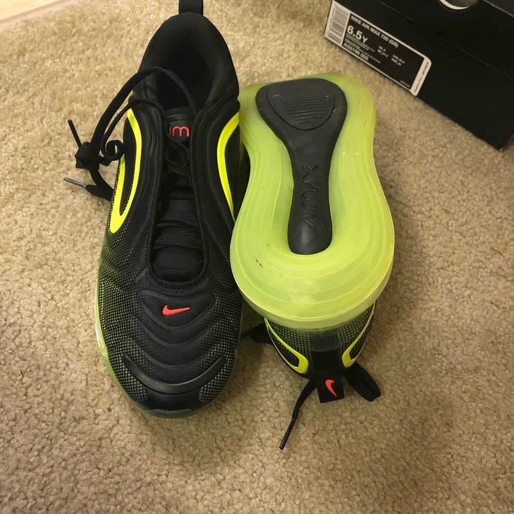 Air Max Kids Size 6.5
